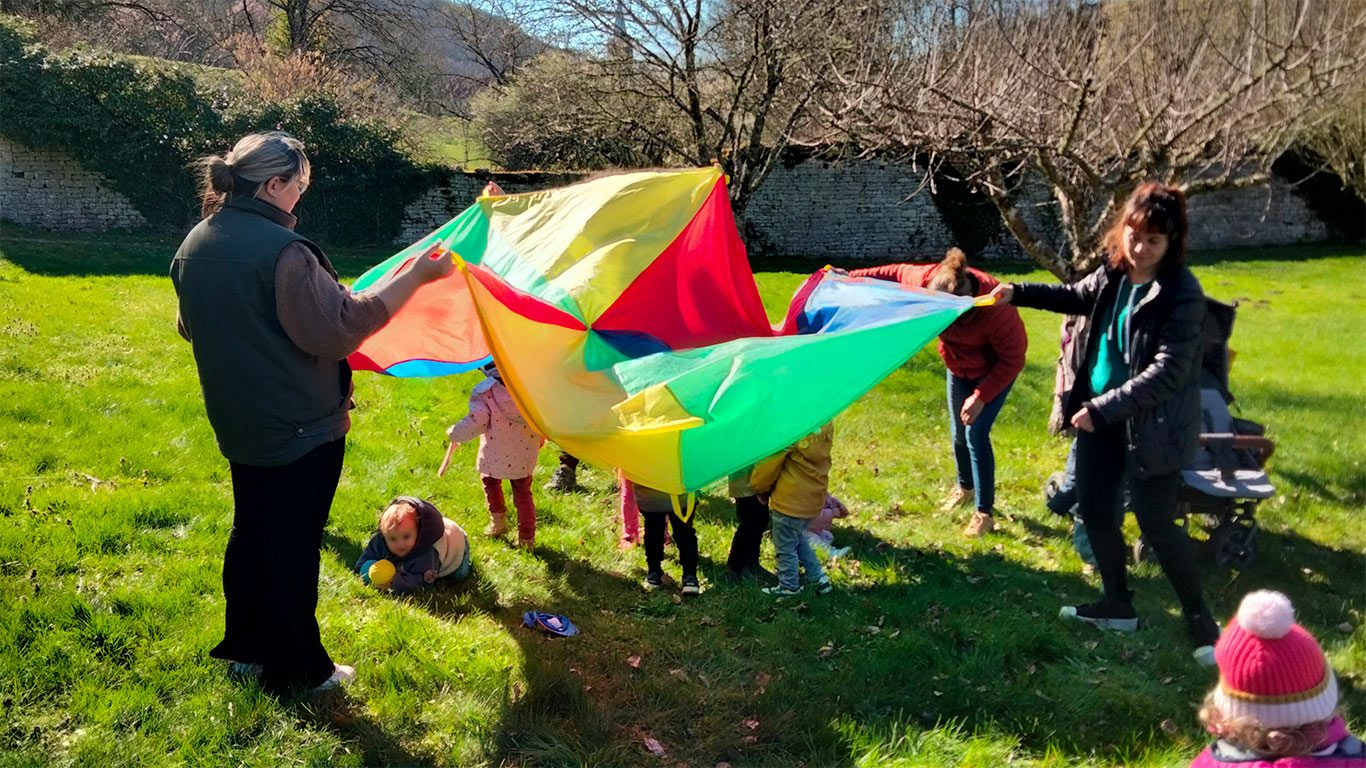 Semaine Nationale Petite-Enfance 2026 Photo randonnée contée à Bligny sur Ouche