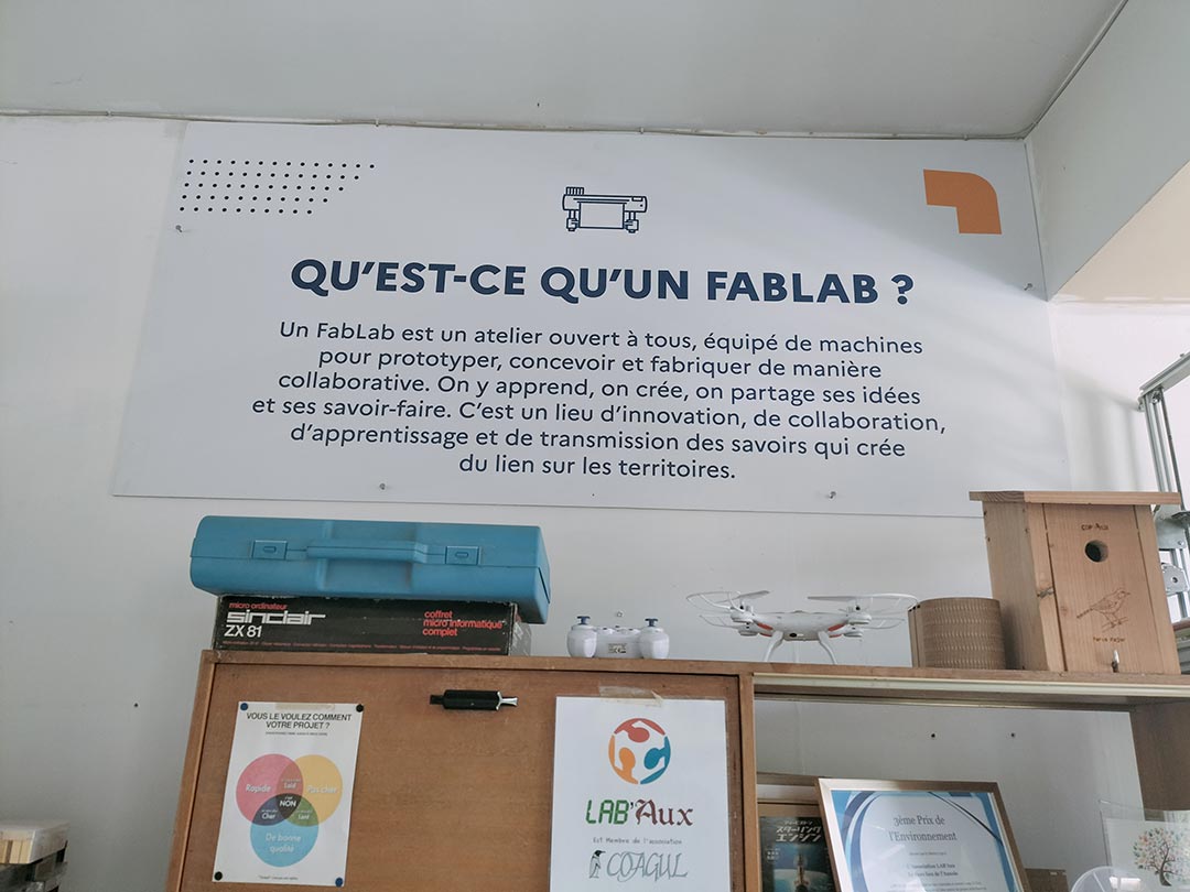 Visite du fablab de Lab'Aux