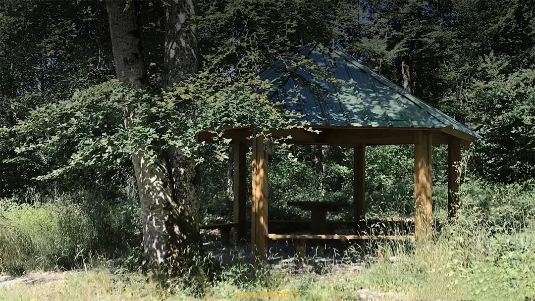 Un abri pour le public dans la forêt aménagée de Pierre Saux à Détain et Bruant